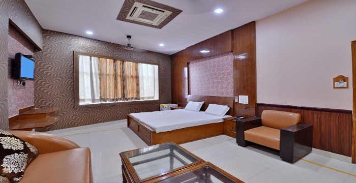 Rc Inn Sirsa Екстер'єр фото